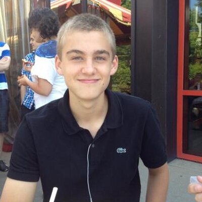 Profile Picture of Simon Fournier (@simon_hockey14) on Twitter