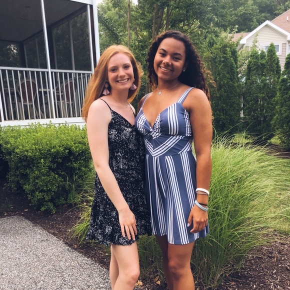 Profile Picture of Charlotte Matthews (@cmatthews3344) on Poshmark