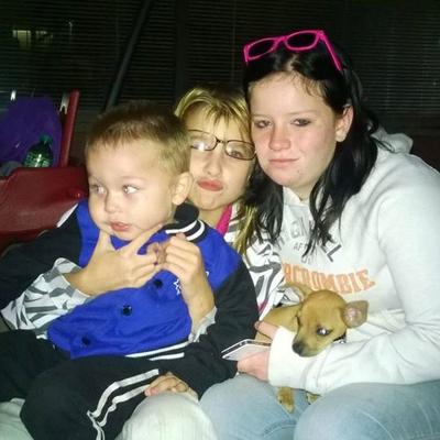 Profile Picture of Kimberly Vandervort (@kimberlyvander4) on Twitter