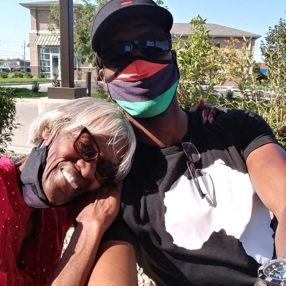 Profile Picture of Steve Jones (@steve_jones) on Poshmark