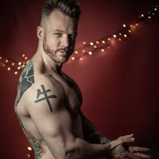 Profile Picture of Stuart Hatton Jr. (@hattondancer) on Facebook