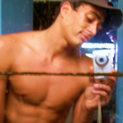 Profile Picture of James Silveira Marco (@j4w3SZ) on Twitter