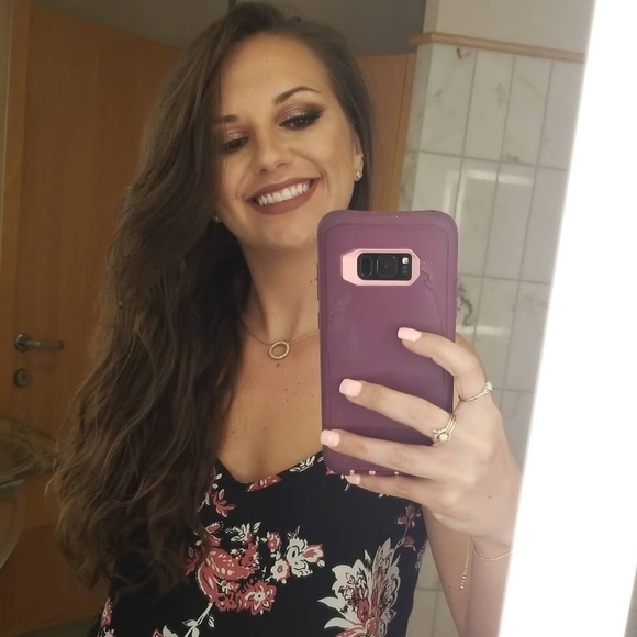 Profile Picture of Jordan Neill (@jneill13) on Poshmark