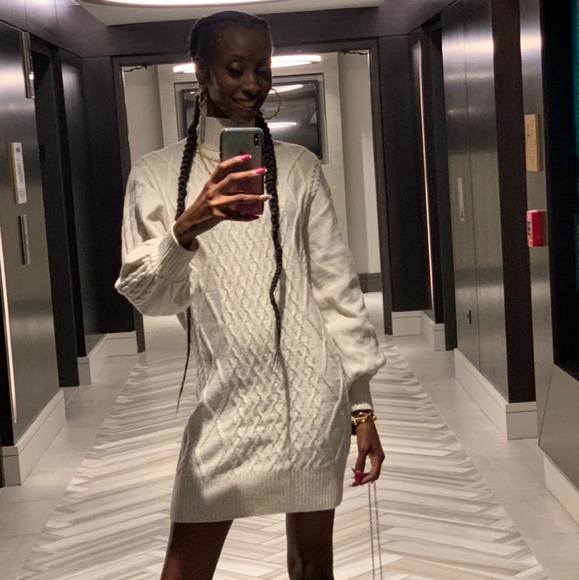 Profile Picture of Chandria Bobo (@chandriab) on Poshmark