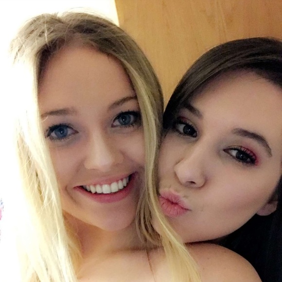 Profile Picture of Rheanna Pieroni (@rpieroni) on Poshmark