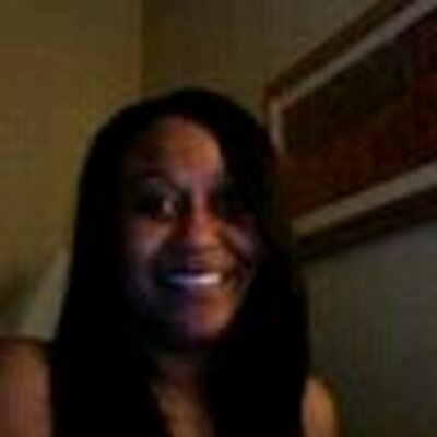 Profile Picture of Camille Daniel (@luv2laughvi) on Twitter