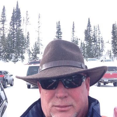 Profile Picture of Robert Evenson (@tobas55) on Twitter