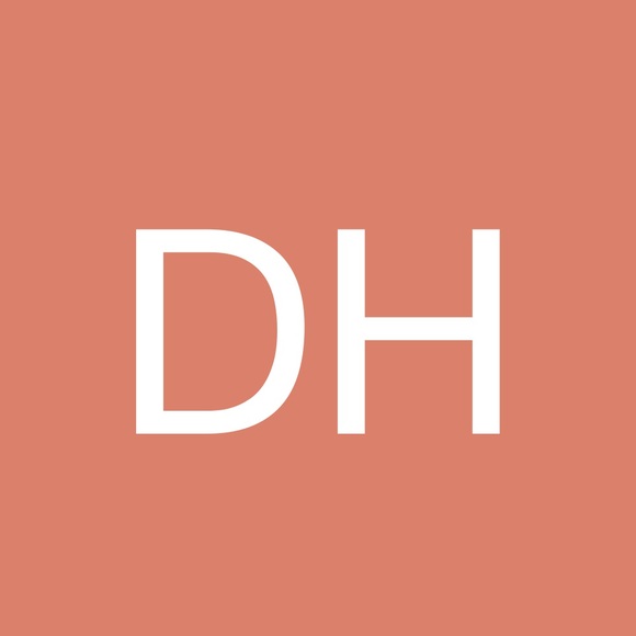 Profile Photo of Dav Haselhuhn (@davhh) on Poshmark