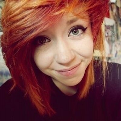 Profile Picture of Anna Travis (@algegra) on Twitter