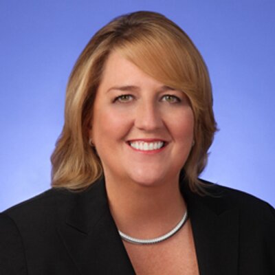 Profile Picture of Mary Ellen Callahan (@MECPrivacy) on Twitter