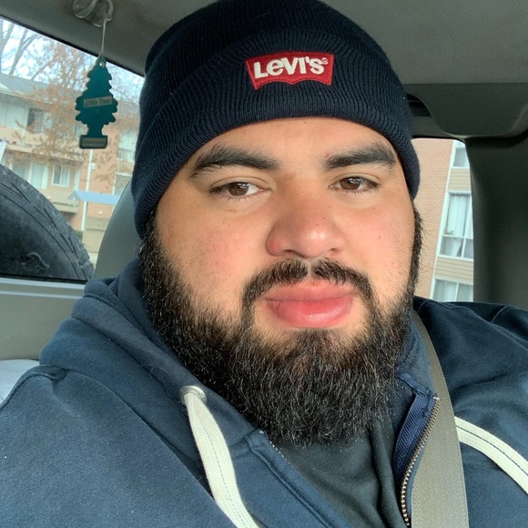 Profile Picture of Eliseo Alvarez (@antonioalz) on Poshmark