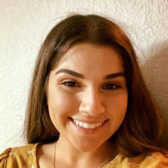 Profile Picture of Pamela Eishooi (@w0ahpamela) on Poshmark