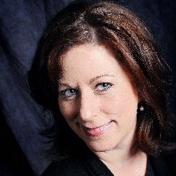 Profile Picture of Linda Russell (@linrussell123) on Twitter