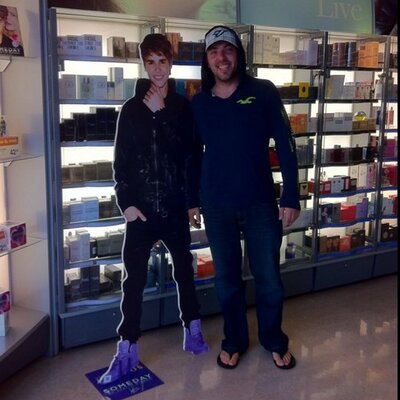 Profile Picture of Robert Phair (@RPhair5) on Twitter