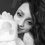 Profile Picture of Denise 🌻 (@jessicamurphy.jammer) on Instagram