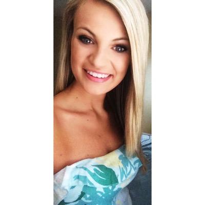 Profile Picture of Kelsey Rowland (@KelseyNykole) on Twitter