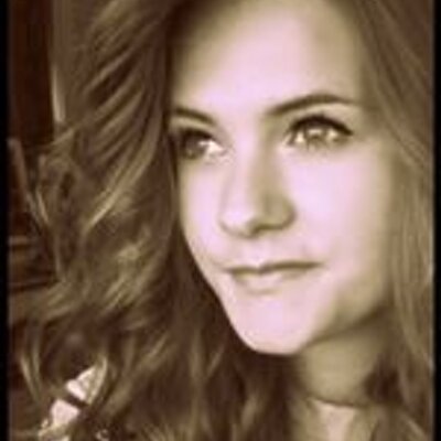 Profile Picture of Janay Weatherly (@eyeseegare) on Twitter