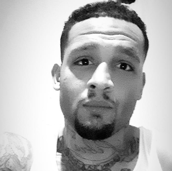 Profile Picture of Mickey Hodges (@mickeyhodges) on Poshmark