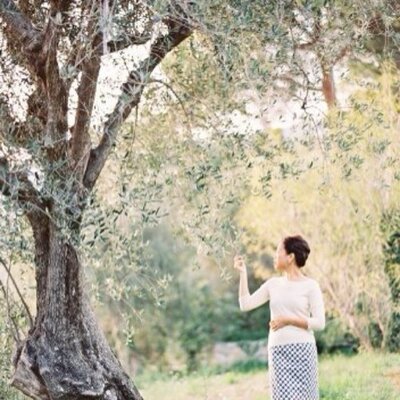 Profile Picture of Jen Huang Photo (@JenHuangPhoto) on Twitter