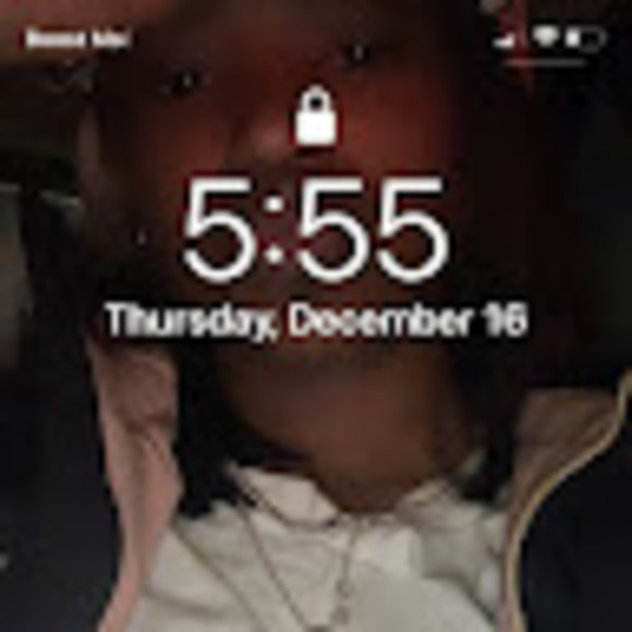 Profile Picture of Aliyah Scott (@aliyahscott190) on Poshmark