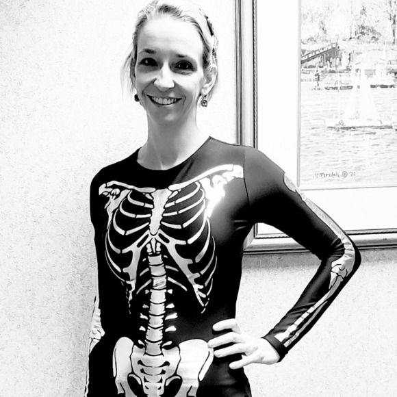 Profile Picture of Misty Gaerte (@misty_gaerte) on Poshmark