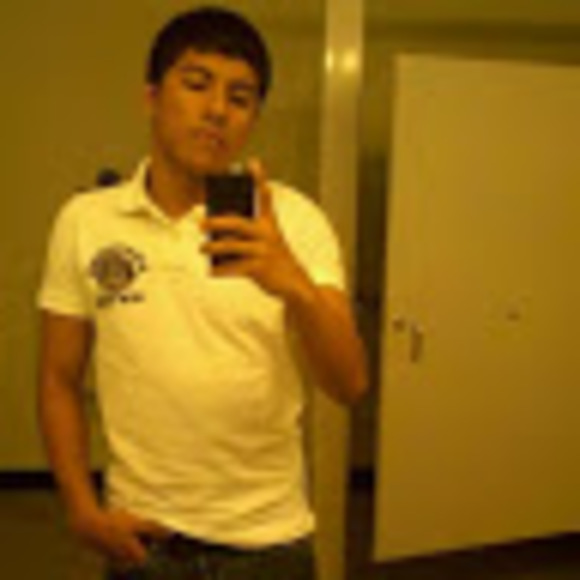 Profile Picture of Daniel Leroy (@daniel_leroy) on Poshmark