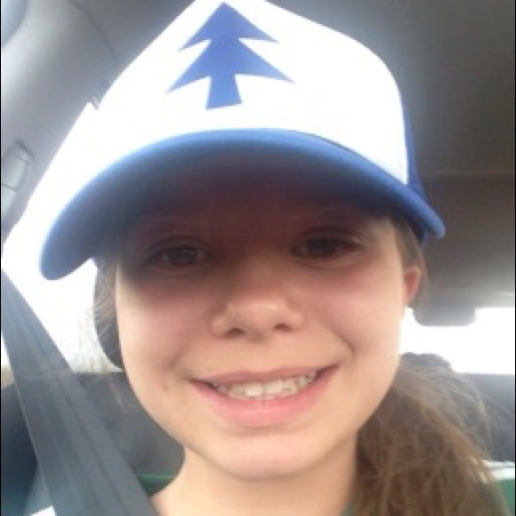Profile Picture of Alyssa Prasil (@piscespic1) on Poshmark