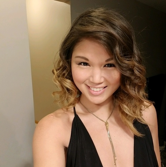 Giselle Palicas - Poshmark Profile Picture of Giselle Palicas (@gisell3) on Poshmark