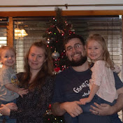 Profile Picture of Catherine Moore (@sillythingsareawsome) on Youtube