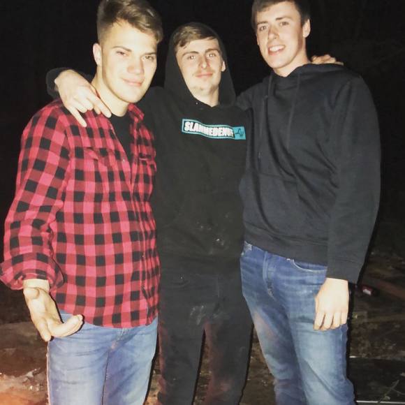 Profile Picture of Sean Mcnally (@sean_mcnally) on Poshmark