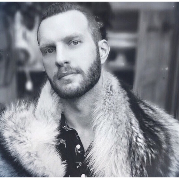 Profile Picture of Matthew Prater (@mshane01) on Poshmark