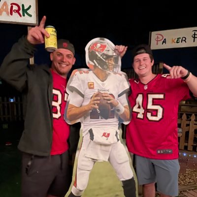 Profile Picture of Clay Parker (@parkerclay807) on Twitter