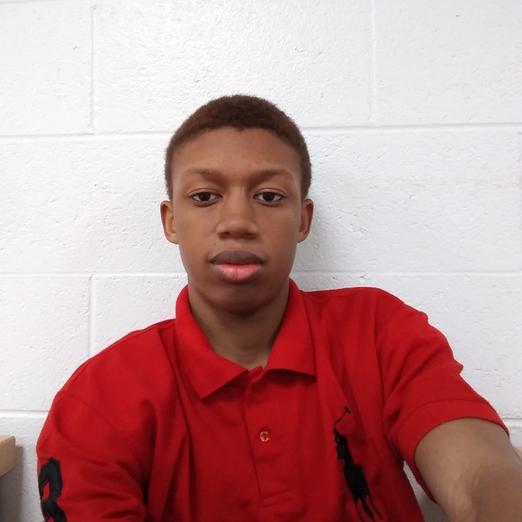 Profile Picture of Andre Petty (@andrepetty452) on Poshmark