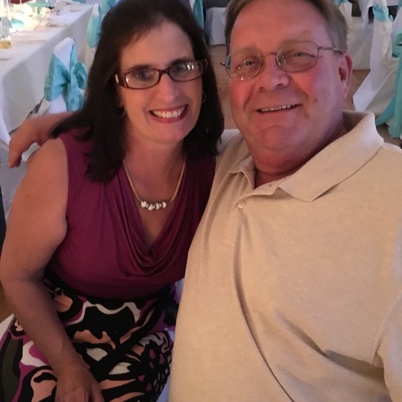 Profile Picture of Paula Neavin (@paulaneavin) on Poshmark