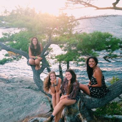 Profile Picture of Alexa Scott (@alexascott_) on Twitter