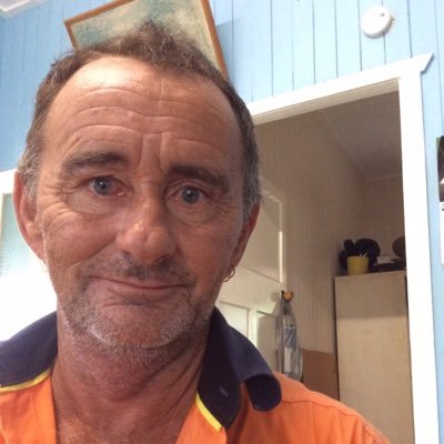 Profile Picture of Robert Scott Martin (@CocoHeidi59) on Twitter