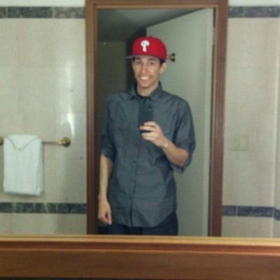 Profile Picture of Aaron Linn (@a_dizzle001) on Twitter