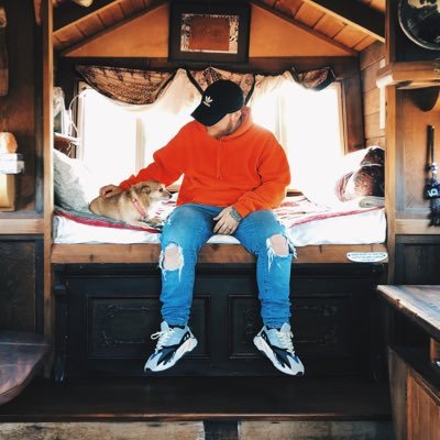 Profile Picture of Donny (@TheBakedClam) on Twitter