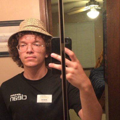 Profile Picture of Andy Feliciano (@ricanhavoc) on Twitter