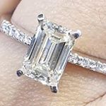 Profile Picture of LVNA By Drake Dustin (@lunajewelsbydrakedustin) on Instagram