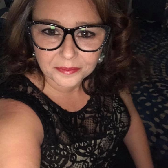 Profile Picture of Christine Dolata (@mrsd52) on Poshmark