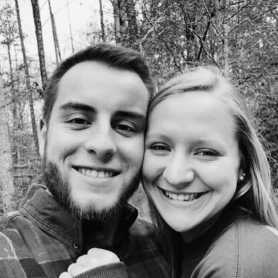 Profile Picture of Zoey Lutterbie (@zooooooeeeeeey) on Twitter