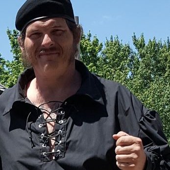Profile Picture of Andre (@AndreOkRenFair) on Twitter