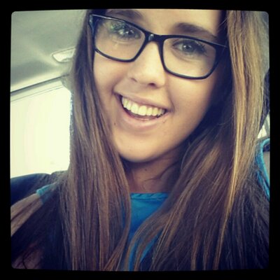 Profile Picture of Alice Crisp (@Ally_Crispy) on Twitter