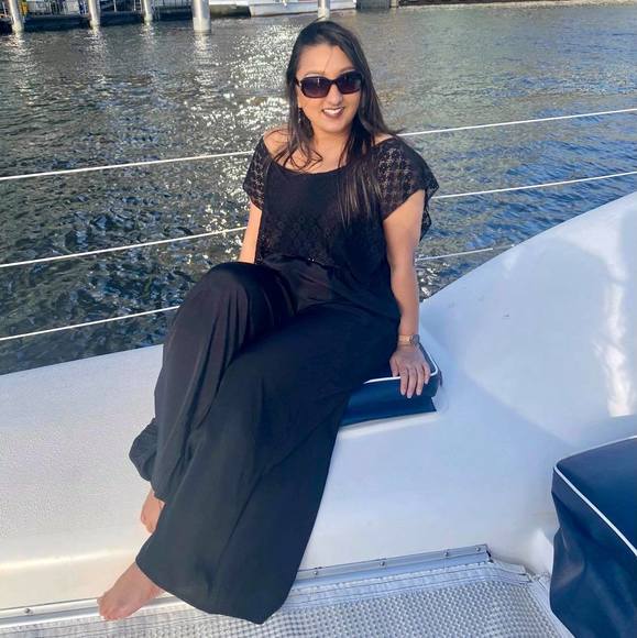Profile Picture of Poonam Chand (@pchand_22) on Poshmark