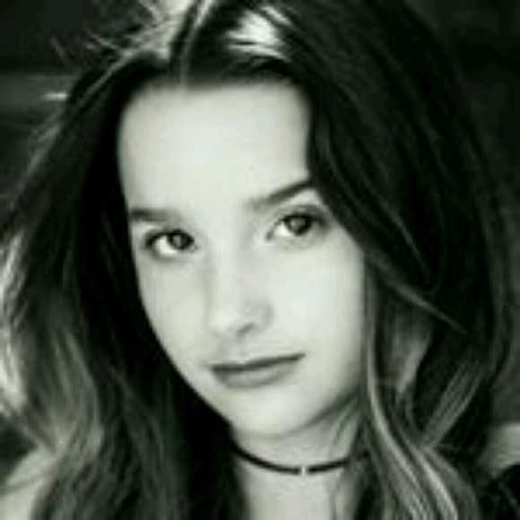 Profile Picture of Daniela Adame (@daniela_ziegler) on Poshmark