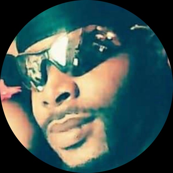 Profile Picture of Frederick Moore (@johnathan_blaqe) on Poshmark