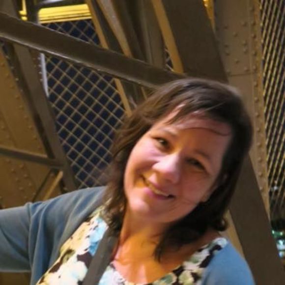 Profile Picture of Renee Ortiz (@rortizmom3) on Poshmark