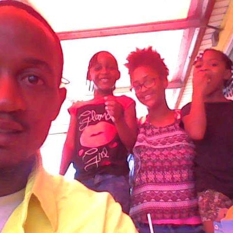 Profile Picture of rob gartrell (@robblack2) on Tiktok