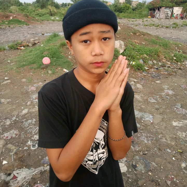 Profile Picture of Francis David (@franceldavid) on Tiktok